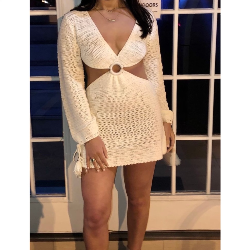 Beginning Boutique cut out dress out